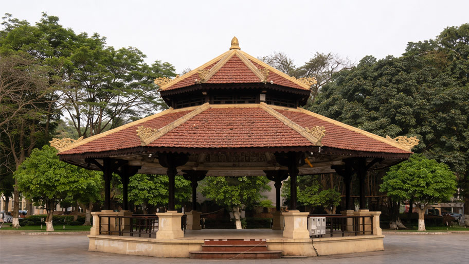 Nhà chòi gỗ bát giác đẹp