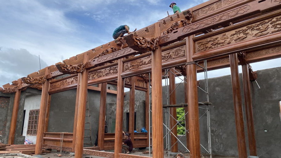 Hệ thống cột nhà gỗ
