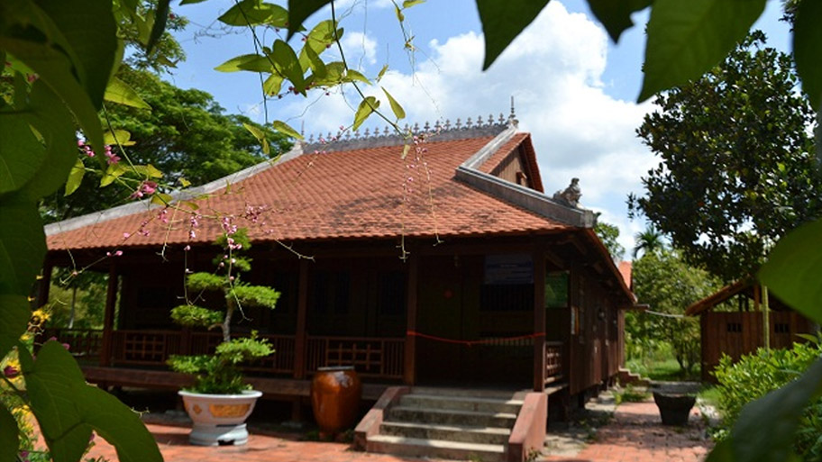 Nhà gỗ miền Tây 5 gian