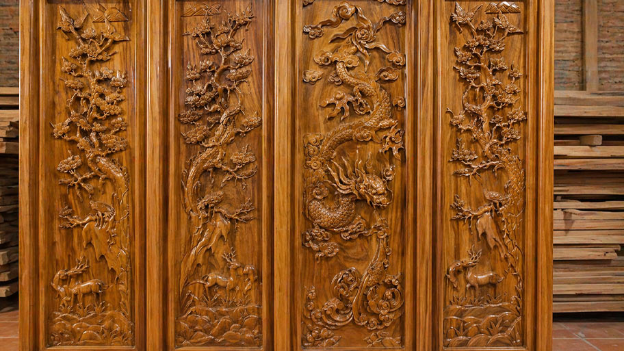 Hoa văn tứ quý trong nhà gỗ
