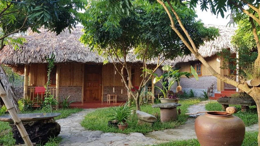 Mẫu nhà gỗ đơn sơ miền Tây